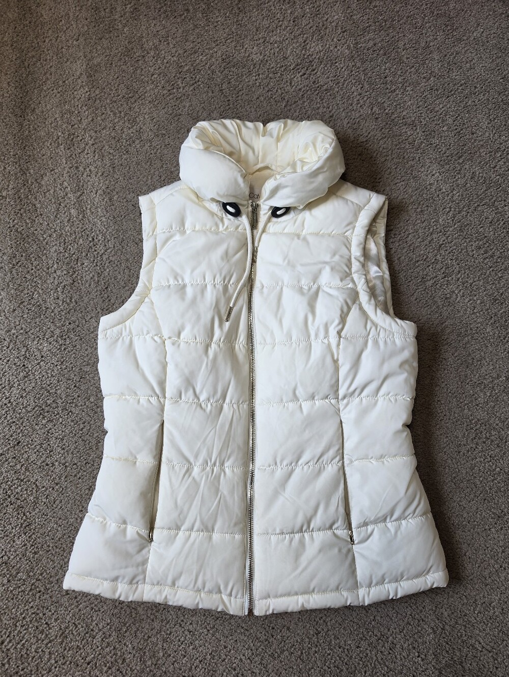 Calvin Klein Off White Sleeveless Puffer Vest with Pockets